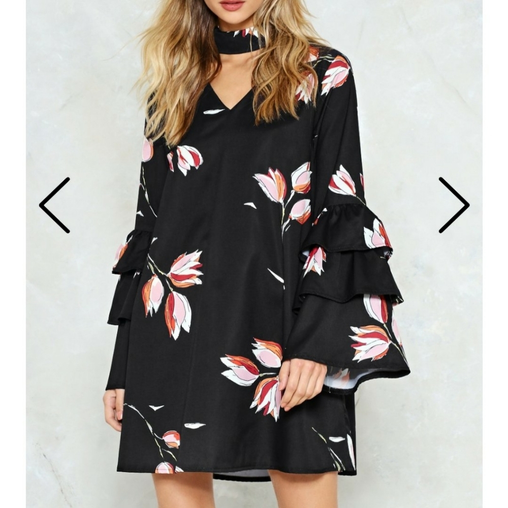 Floral Flare Long Sleeve Tier Choker Collar Dress